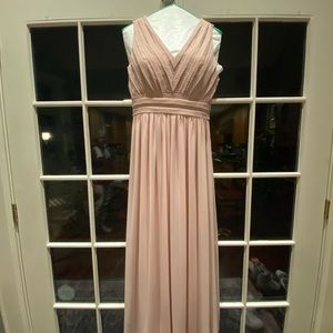 gorgeous barely worn (twice!) guest of wedding or bridesmaid dress.
